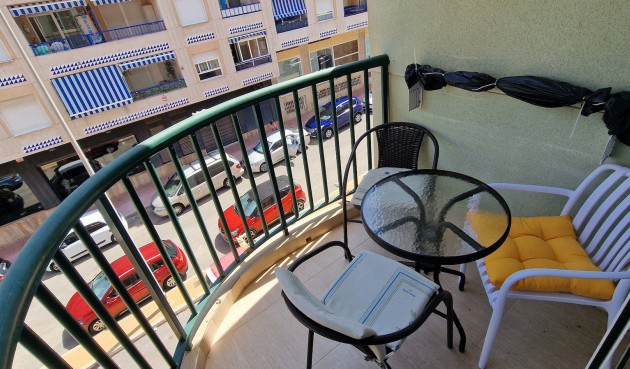 Återförsäljning - Apartment -
Guardamar del Segura - Costa Blanca