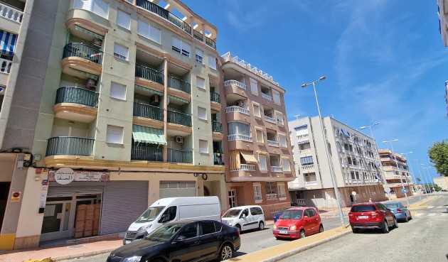 Återförsäljning - Apartment -
Guardamar del Segura - Costa Blanca