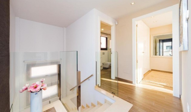 Reventa - Villa -
Torrevieja - Costa Blanca