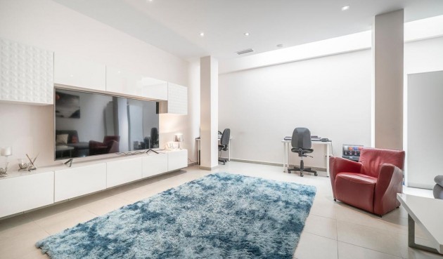 Reventa - Villa -
Torrevieja - Costa Blanca
