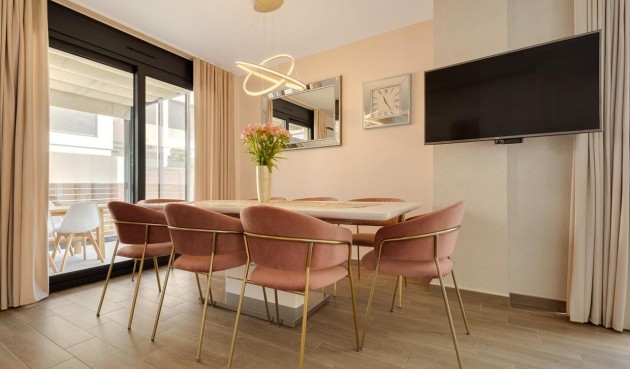 Reventa - Villa -
Torrevieja - Costa Blanca