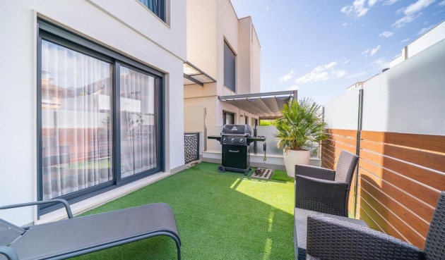 Reventa - Villa -
Torrevieja - Costa Blanca