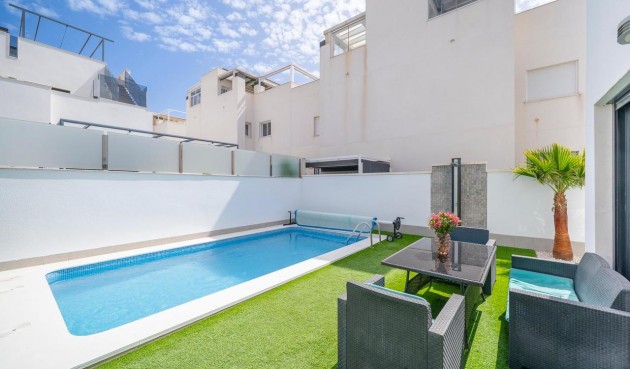 Reventa - Villa -
Torrevieja - Costa Blanca