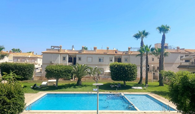 Brukt - Bungalow -
Torrevieja - aguas nuevas
