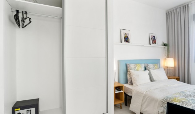 Återförsäljning - Town House -
Villamartin - Costa Blanca