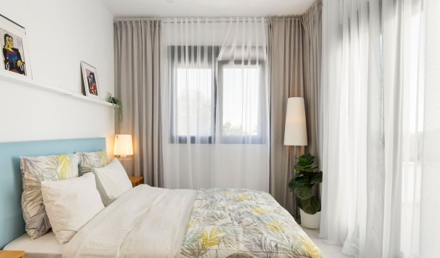 Återförsäljning - Town House -
Villamartin - Costa Blanca