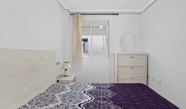 Resale - Apartment -
Torrevieja - Costa Blanca
