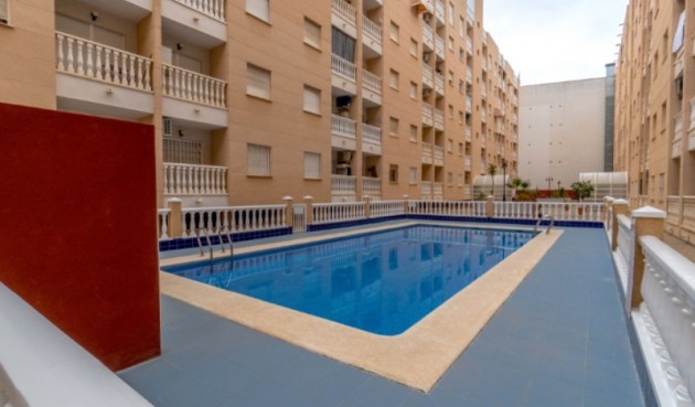 Resale - Apartment -
Torrevieja - Costa Blanca