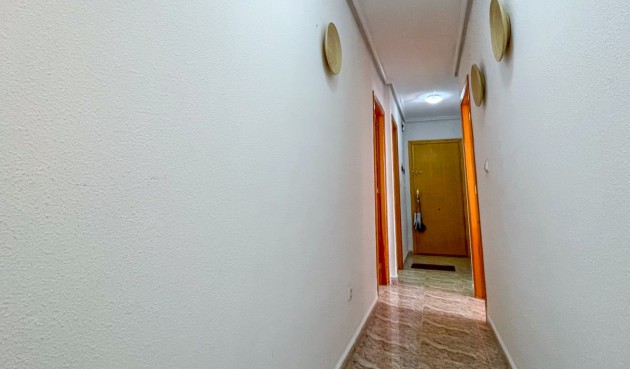 Återförsäljning - Apartment -
Torrevieja - Costa Blanca