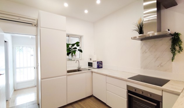 Brukt - Town House -
Playa Flamenca - Costa Blanca