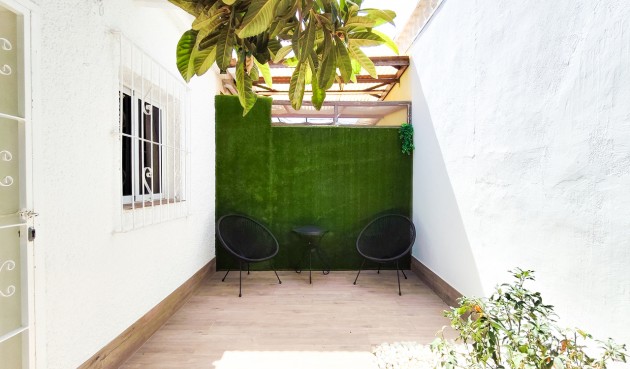 Brukt - Town House -
Playa Flamenca - Costa Blanca