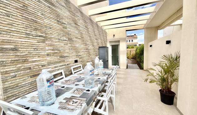 Brukt - Villa -
Algorfa - Inland