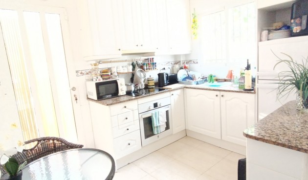 Resale - Semi Detached -
Sucina - Inland
