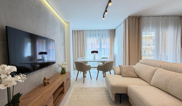 Resale - Apartment -
Torrevieja - Playa del Cura