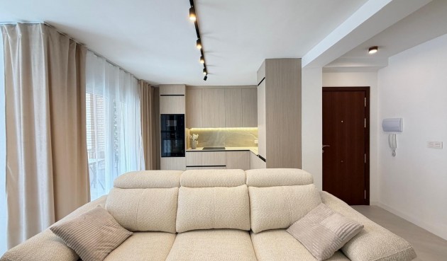 Resale - Apartment -
Torrevieja - Playa del Cura