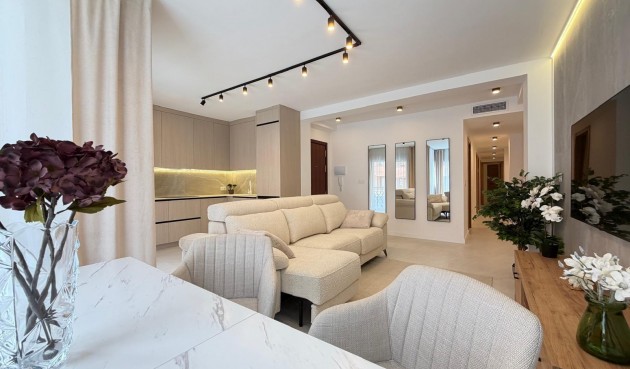Resale - Apartment -
Torrevieja - Playa del Cura