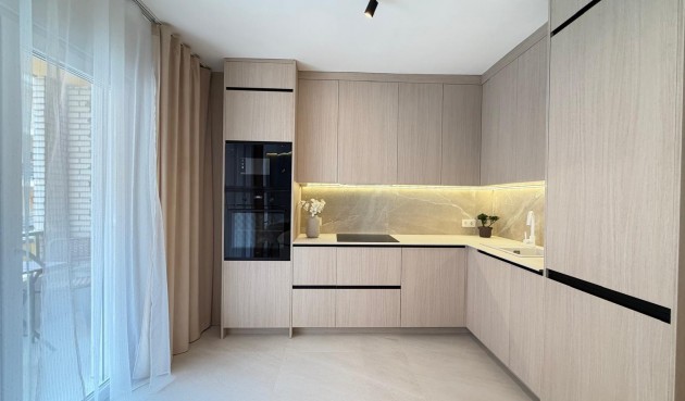 Resale - Apartment -
Torrevieja - Playa del Cura