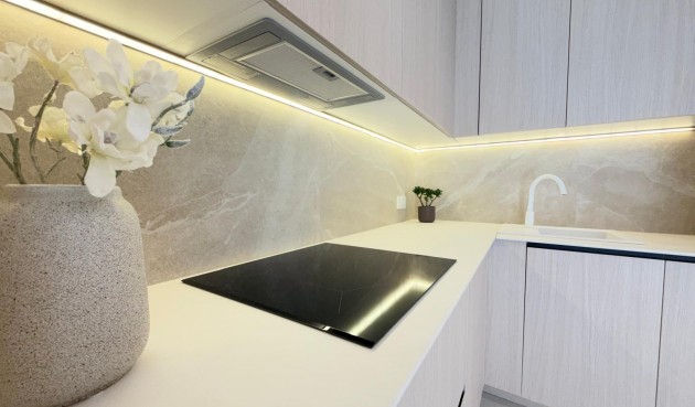 Resale - Apartment -
Torrevieja - Playa del Cura