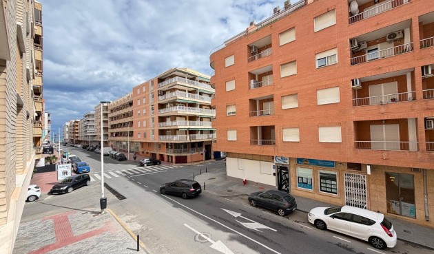 Resale - Apartment -
Torrevieja - Playa del Cura
