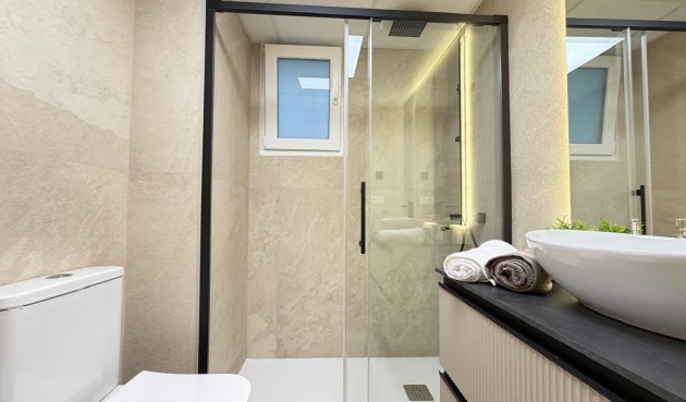 Resale - Apartment -
Torrevieja - Playa del Cura