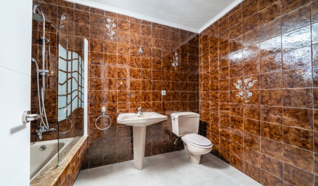 Återförsäljning - Villa -
Torrevieja - Los Balcones