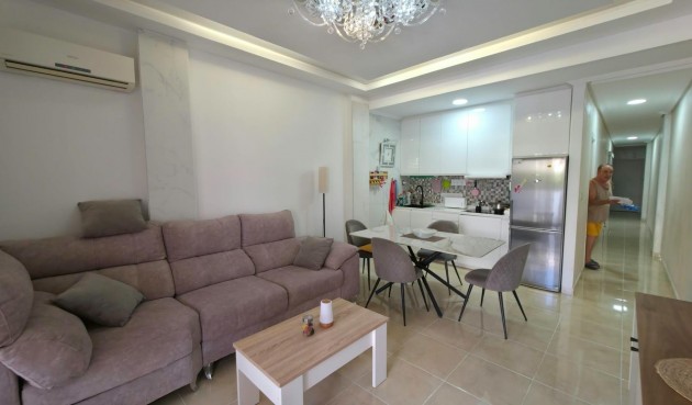 Reventa - Apartment -
Torrevieja - Nueva Torrevieja