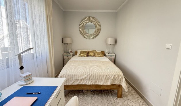 Resale - Town House -
Cabo Roig - Costa Blanca