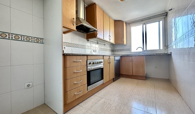 Återförsäljning - Apartment -
Torrevieja - Costa Blanca