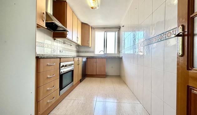 Återförsäljning - Apartment -
Torrevieja - Costa Blanca