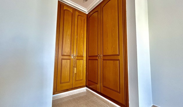 Återförsäljning - Apartment -
Torrevieja - Costa Blanca