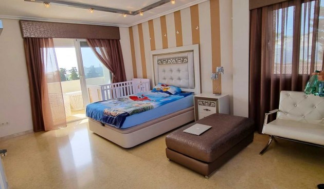 Brukt - Villa -
La Mata - Costa Blanca