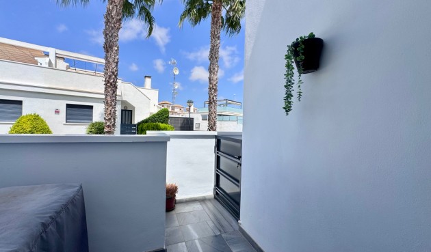 Resale - Town House -
Cabo Roig - Costa Blanca