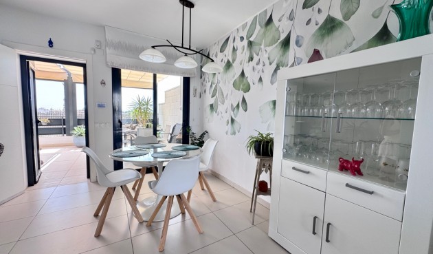 Resale - Town House -
Cabo Roig - Costa Blanca