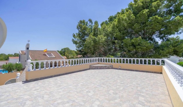 Återförsäljning - Villa -
San Miguel de Salinas - Inland