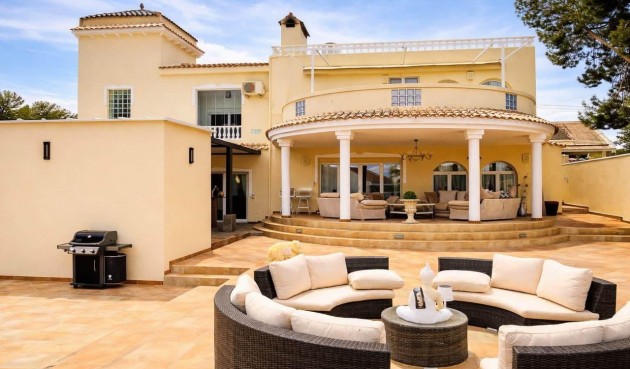 Återförsäljning - Villa -
San Miguel de Salinas - Inland