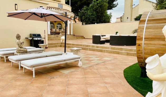Återförsäljning - Villa -
San Miguel de Salinas - Inland