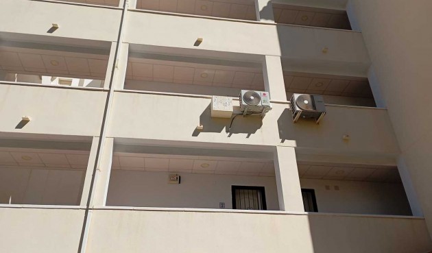 Brukt - Apartment -
Villamartin - Costa Blanca