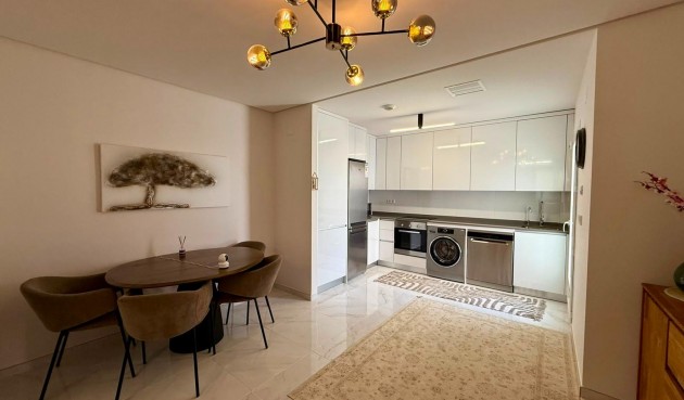 Resale - Apartment -
Torrevieja - aguas nuevas