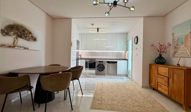 Resale - Apartment -
Torrevieja - aguas nuevas
