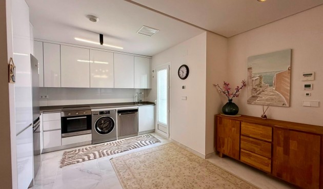 Resale - Apartment -
Torrevieja - aguas nuevas