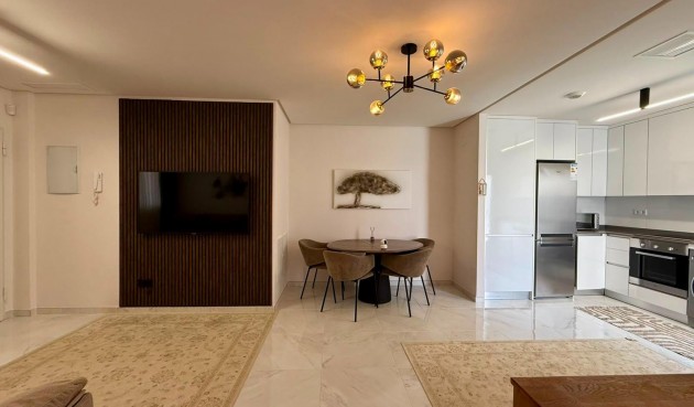 Resale - Apartment -
Torrevieja - aguas nuevas
