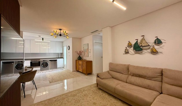 Resale - Apartment -
Torrevieja - aguas nuevas