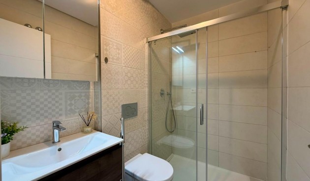 Resale - Apartment -
Torrevieja - aguas nuevas