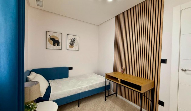 Resale - Apartment -
Torrevieja - aguas nuevas