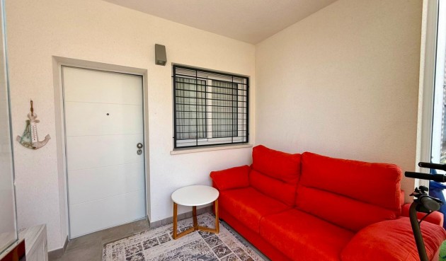 Resale - Apartment -
Torrevieja - aguas nuevas