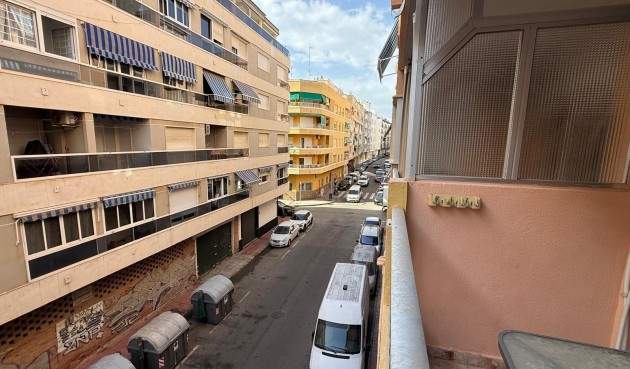 Reventa - Apartment -
Torrevieja - Playa de los Locos