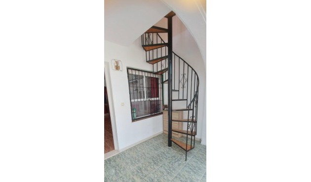 Återförsäljning - Bungalow -
Torrevieja - Los Balcones