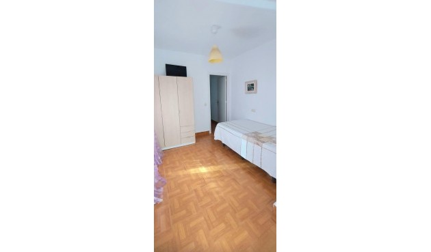 Återförsäljning - Bungalow -
Torrevieja - Los Balcones