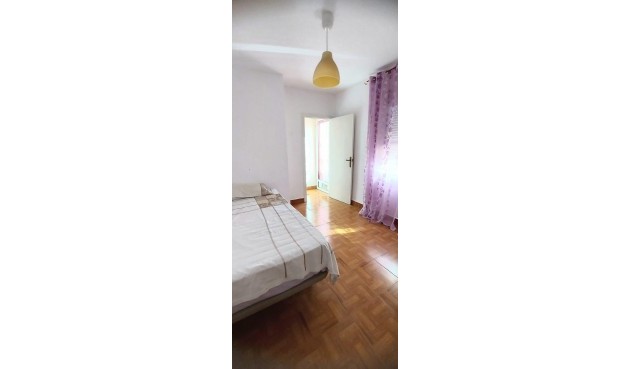 Återförsäljning - Bungalow -
Torrevieja - Los Balcones