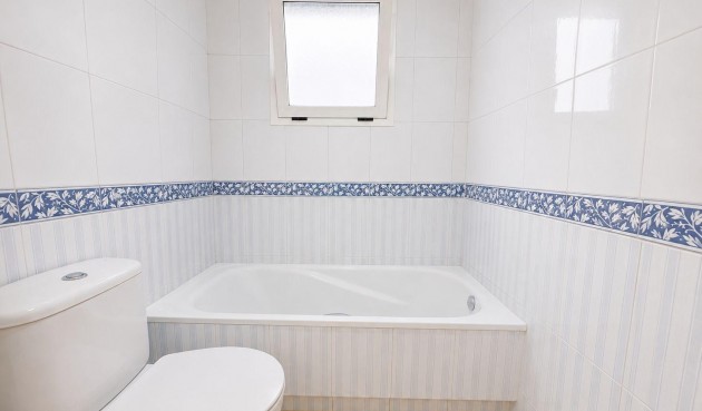 Återförsäljning - Apartment -
Torrevieja - Playa del Cura